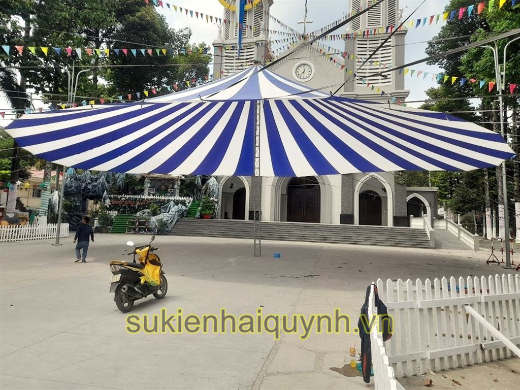 san xuat du su kien ban du tron 20m che tiec ngoai troi che nang san truong le 20 11 gia re